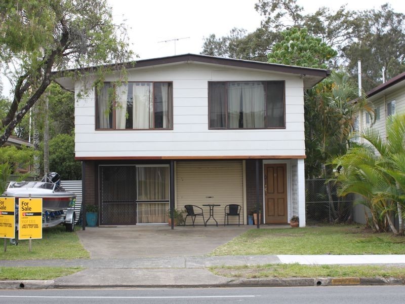 17 Musgrave Avenue, Labrador QLD 4215