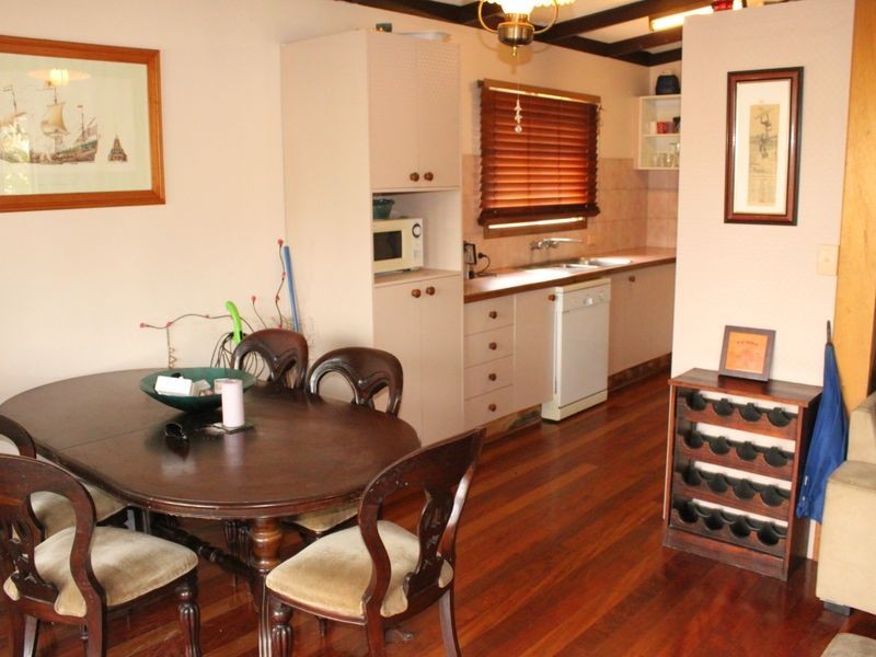 17 Musgrave Avenue, Labrador QLD 4215