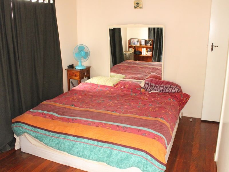 17 Musgrave Avenue, Labrador QLD 4215