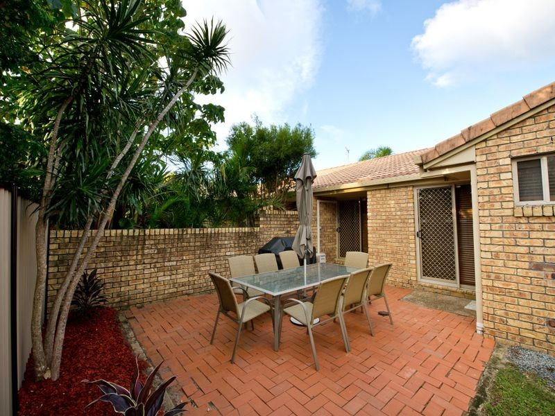 1/126 Oxley Drive, Paradise Point QLD 4216