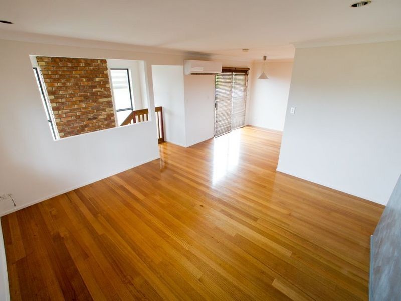 18 Warratina Street, Labrador QLD 4215