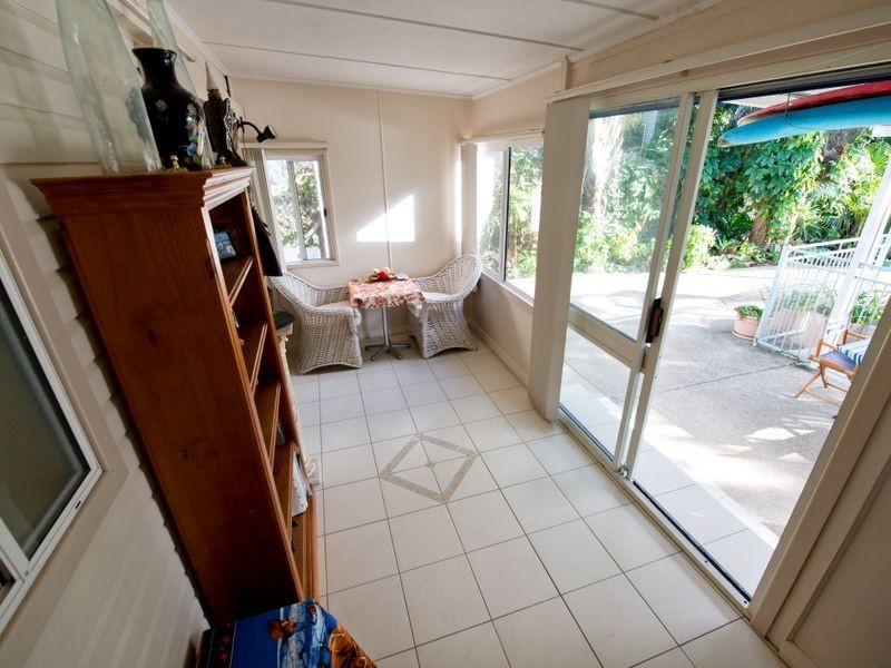 39 Robert Street, Labrador QLD 4215