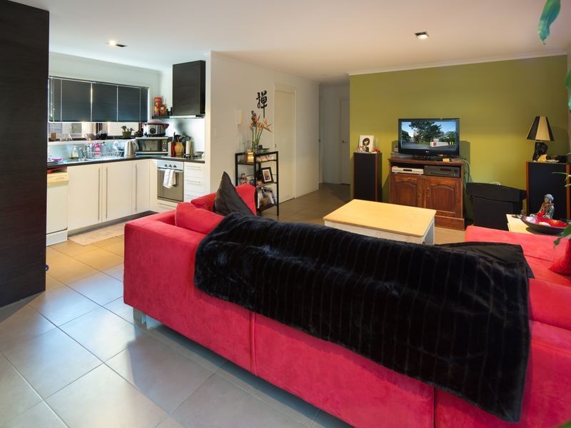 11/25 Ahern Street, Labrador QLD 4215