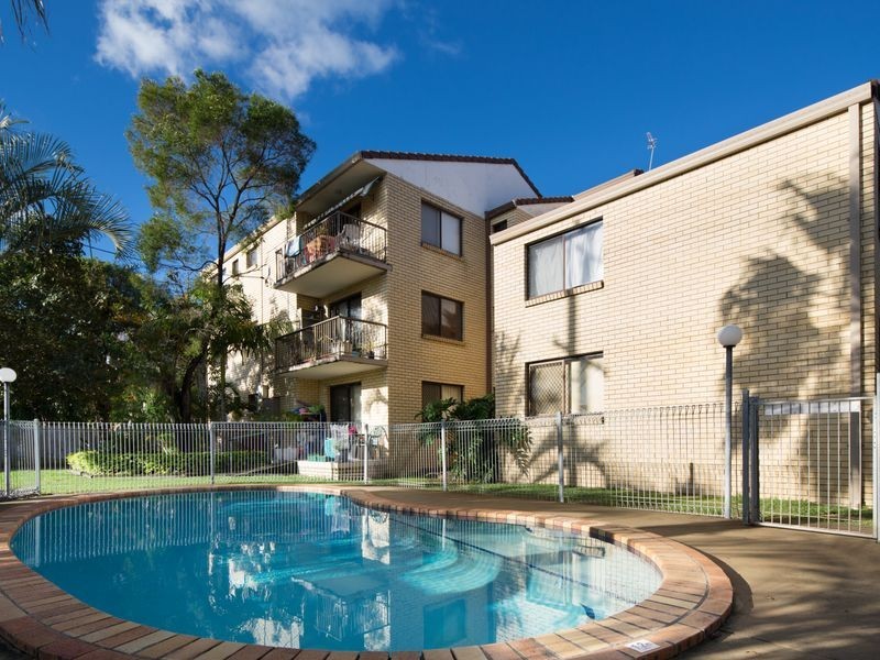 11/25 Ahern Street, Labrador QLD 4215