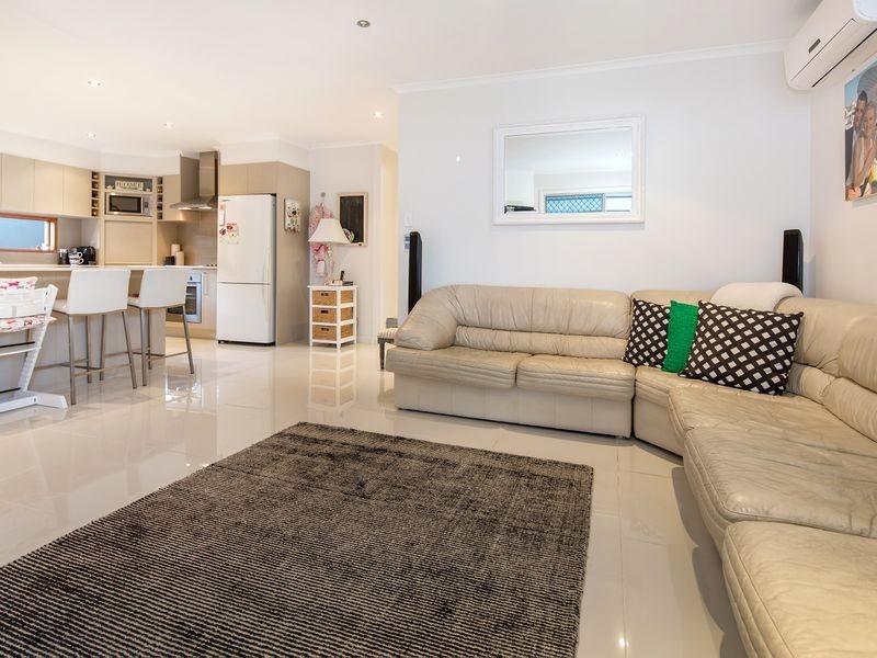 1/9 Fiona Street, Biggera Waters QLD 4216