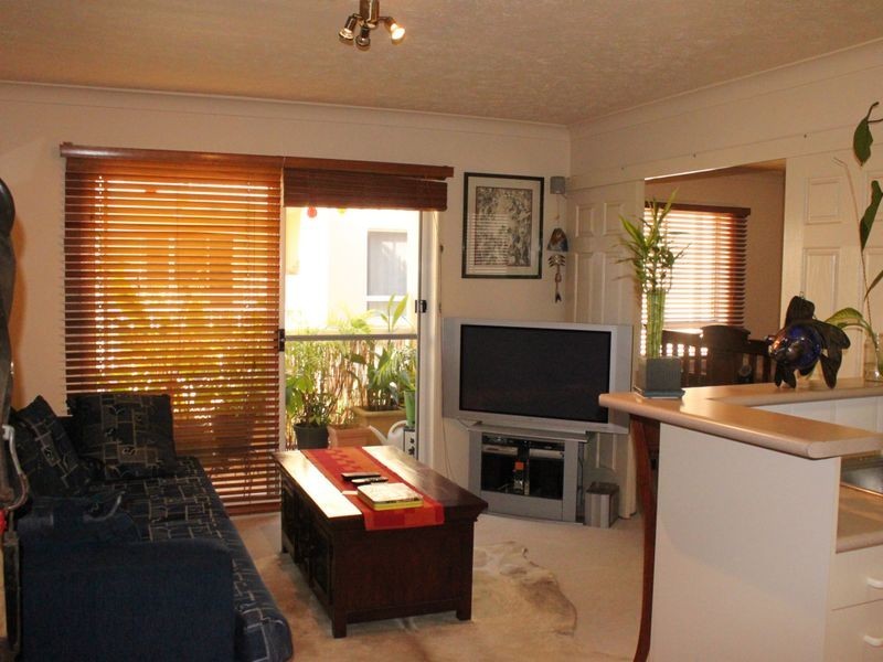 10/11 Taylor Street, Biggera Waters QLD 4216