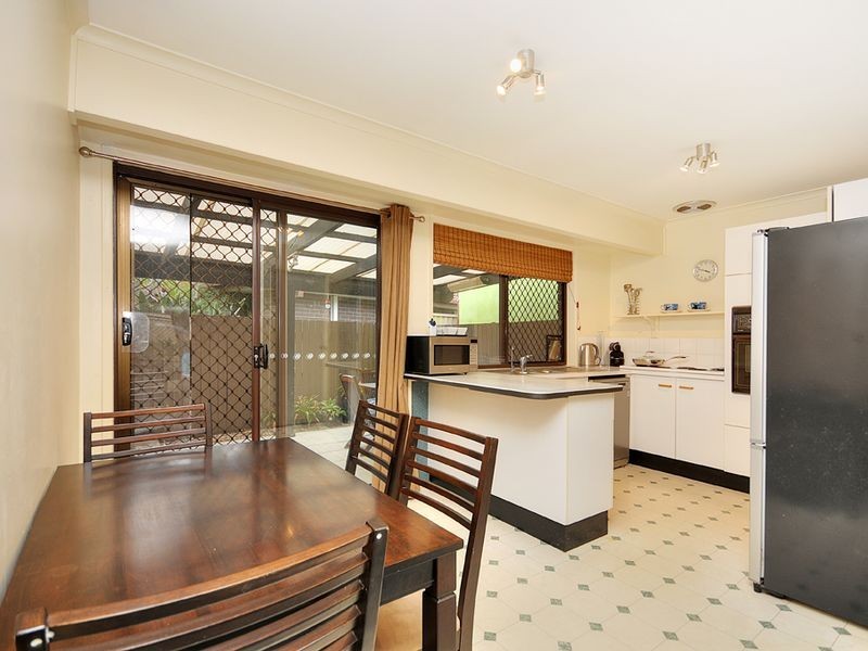 1/15 Stephenson Street, Labrador QLD 4215