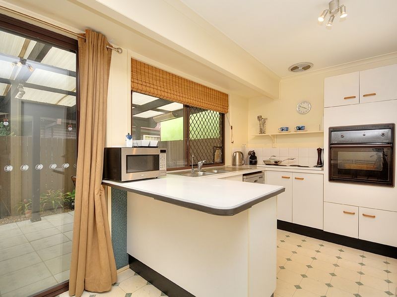 1/15 Stephenson Street, Labrador QLD 4215