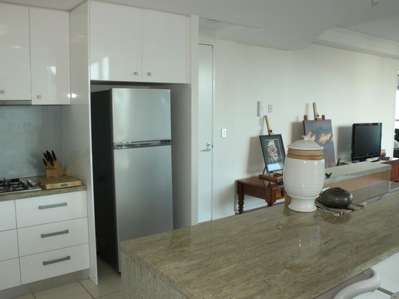 206/300 Marine Parade, Labrador QLD 4215