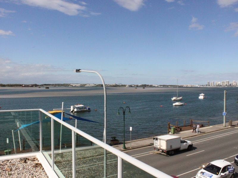 206/300 Marine Parade, Labrador QLD 4215