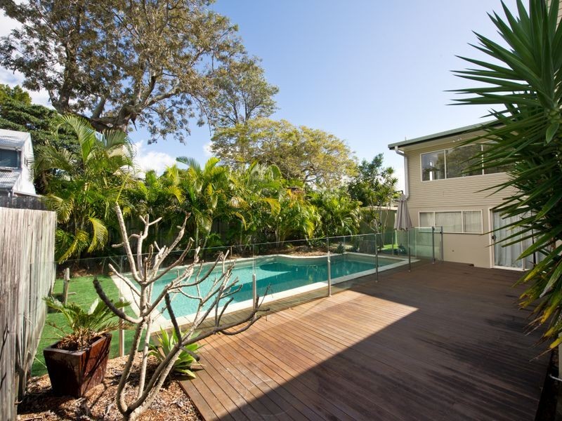 76 Muir Street, Labrador QLD 4215