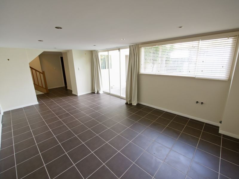 76 Muir Street, Labrador QLD 4215