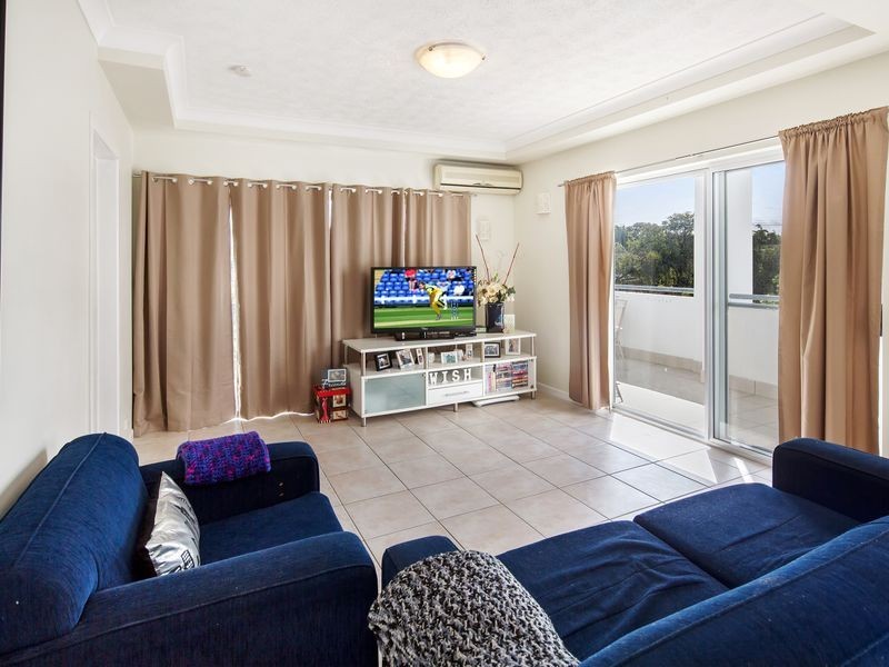 4/97 Muir Street, Labrador QLD 4215