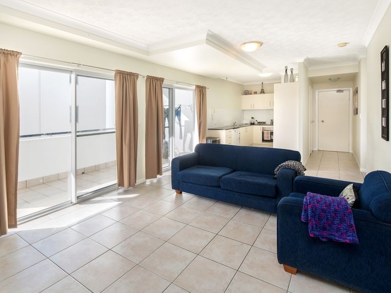 4/97 Muir Street, Labrador QLD 4215