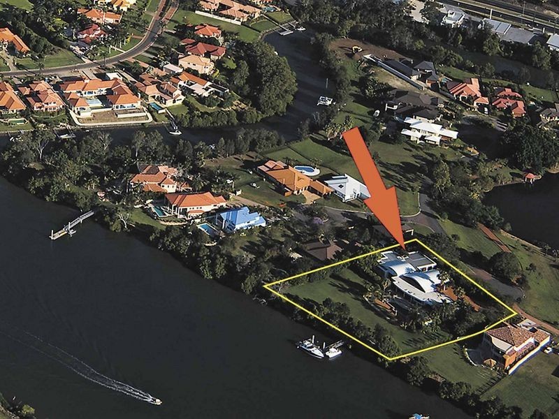 11 River Cove Place, Helensvale QLD 4212