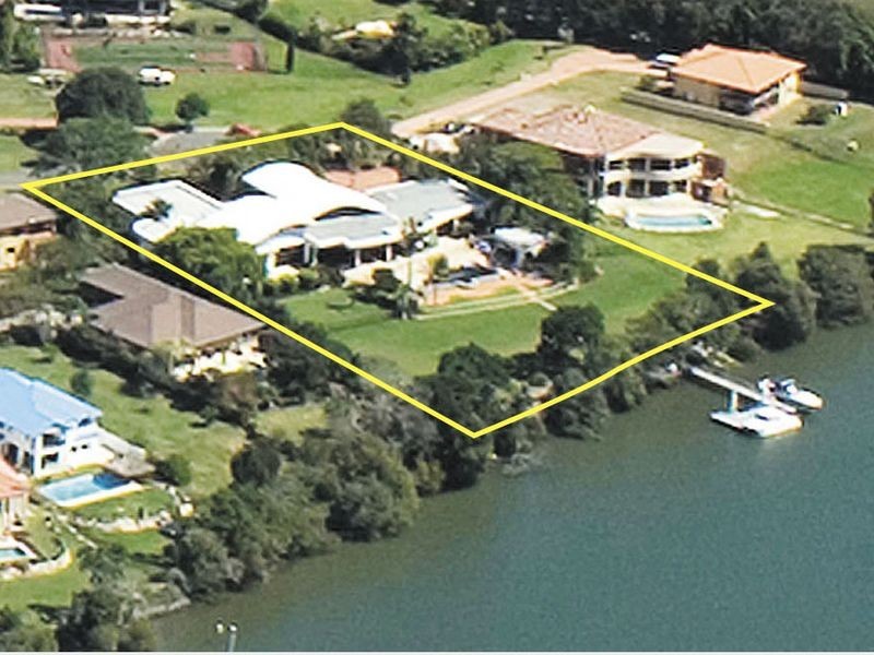 11 River Cove Place, Helensvale QLD 4212