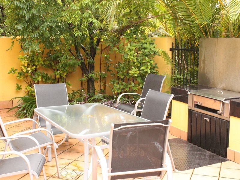 27/10 Bath Street, Labrador QLD 4215