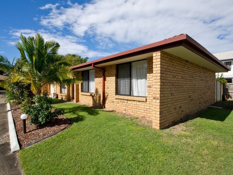 2/153 Government Road, Labrador QLD 4215