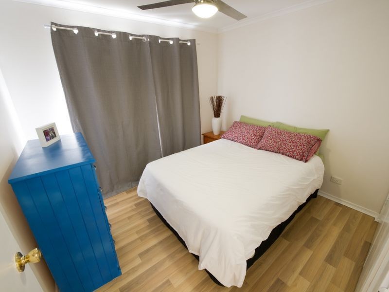 2/153 Government Road, Labrador QLD 4215