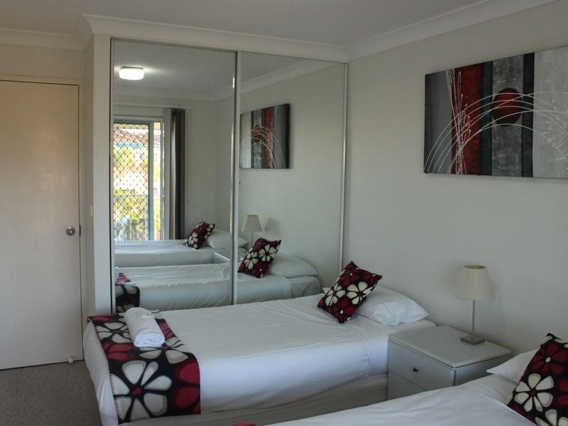 43/37 Bayview Street, Runaway Bay QLD 4216