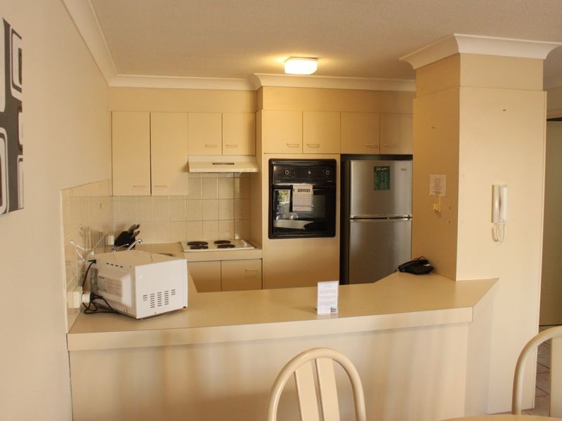 43/37 Bayview Street, Runaway Bay QLD 4216