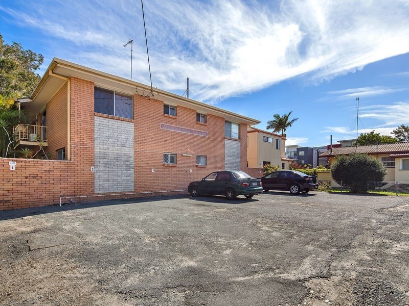 7/4 Sunshine Court, Labrador QLD 4215