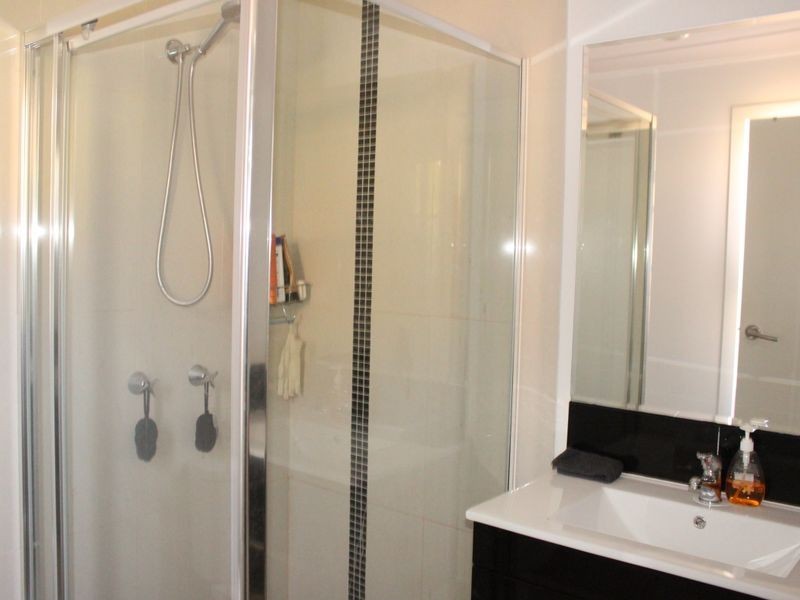 17 Gordon Street, Labrador QLD 4215