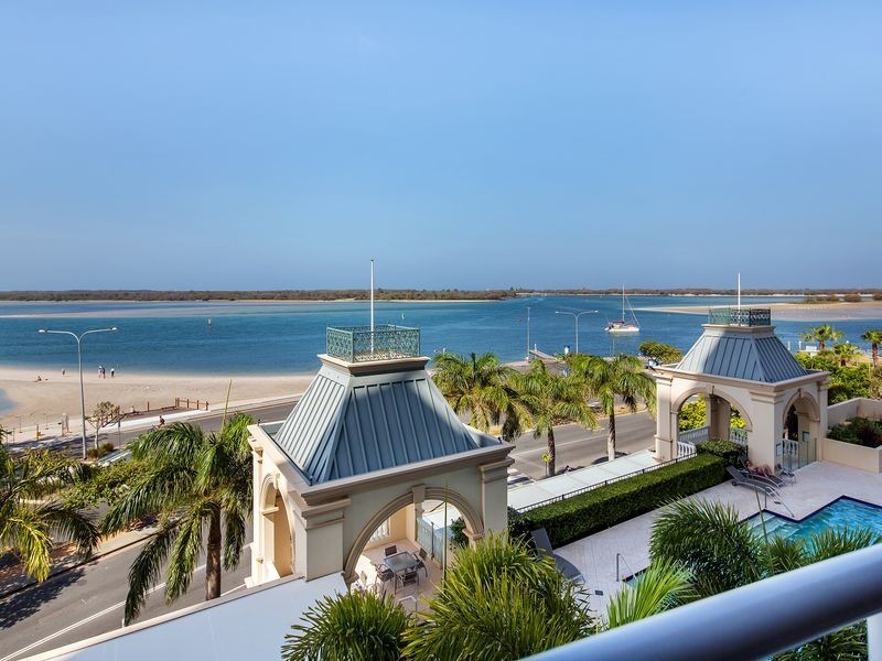 501/360 Marine Parade, Labrador QLD 4215