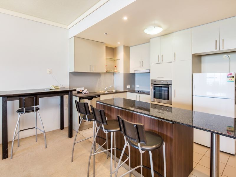 501/360 Marine Parade, Labrador QLD 4215