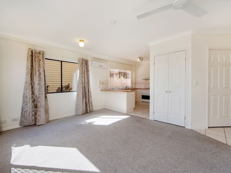 1/143 Frank Street, Labrador QLD 4215