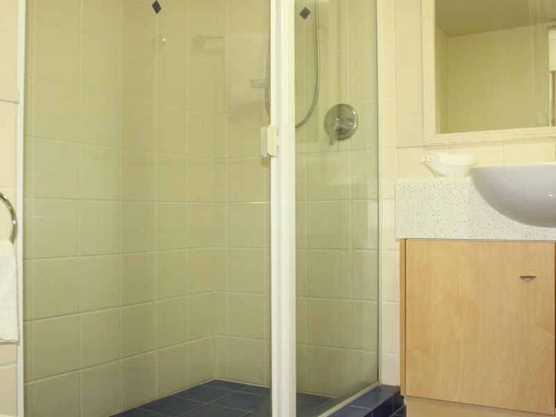 120/392 Marine Parade, Labrador QLD 4215