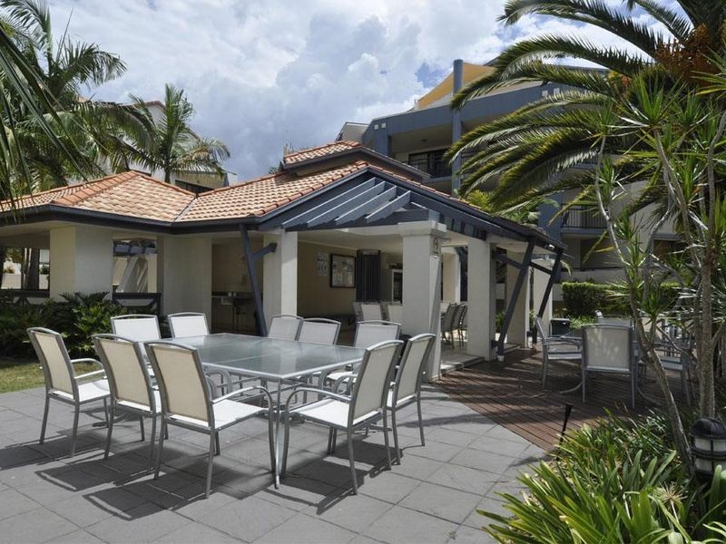 120/392 Marine Parade, Labrador QLD 4215