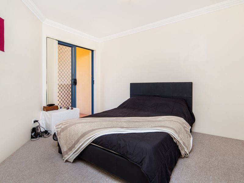 6/89 Frank Street, Labrador QLD 4215