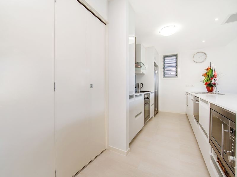 1/31 Loder Street, Biggera Waters QLD 4216