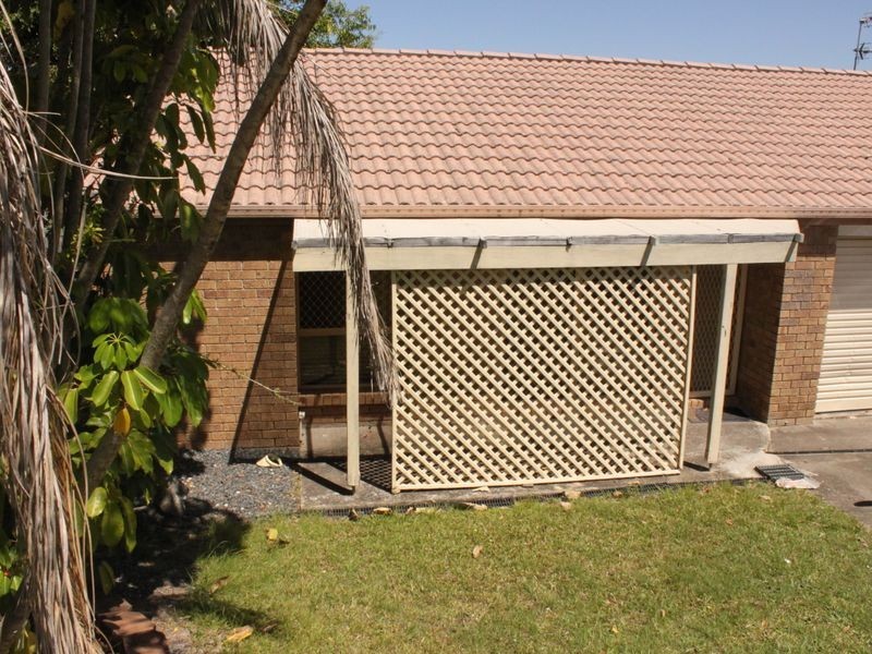 2/40 McMillan Street, Labrador QLD 4215