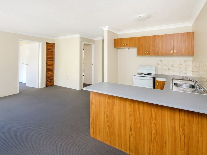 2/9 Brighton Street, Biggera Waters QLD 4216