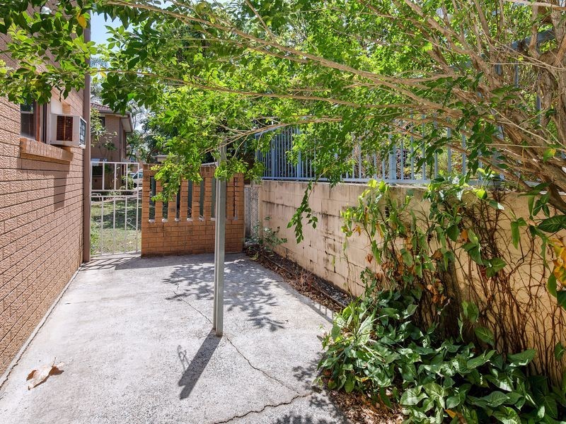 2/9 Brighton Street, Biggera Waters QLD 4216