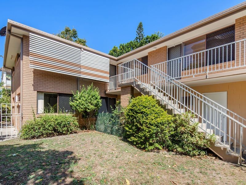 2/9 Brighton Street, Biggera Waters QLD 4216