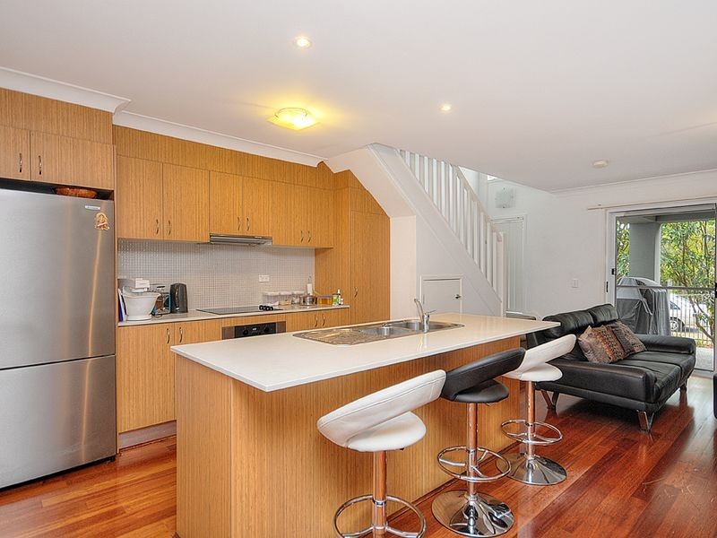 5/33 Clark Street, Biggera Waters QLD 4216