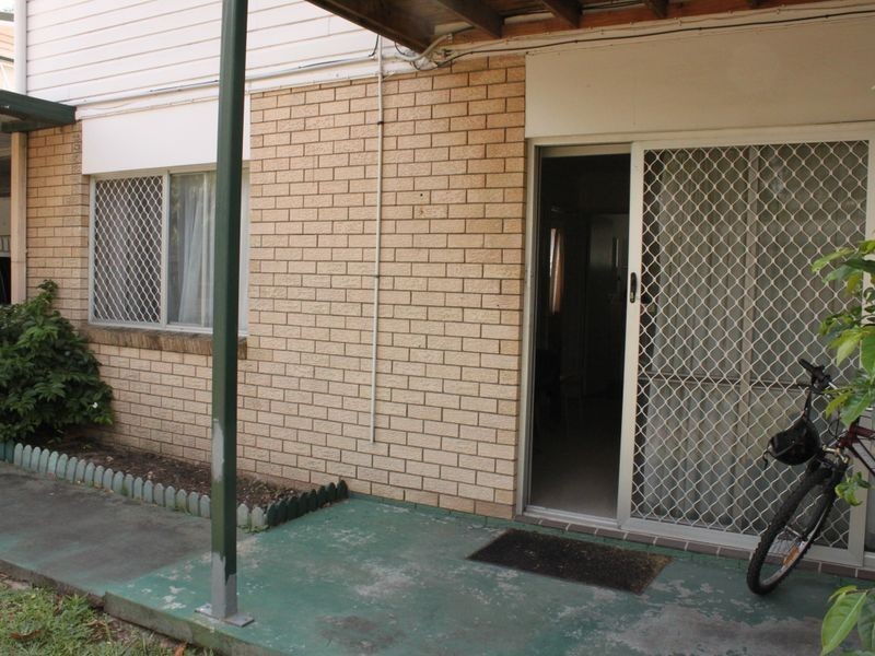 2/22a Brighton Street, Biggera Waters QLD 4216