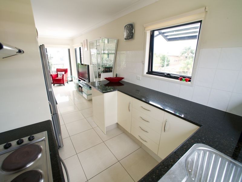 7/26 Bath Street, Labrador QLD 4215