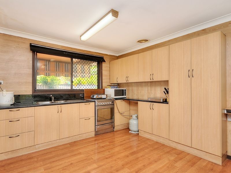 86 Muir Street, Labrador QLD 4215