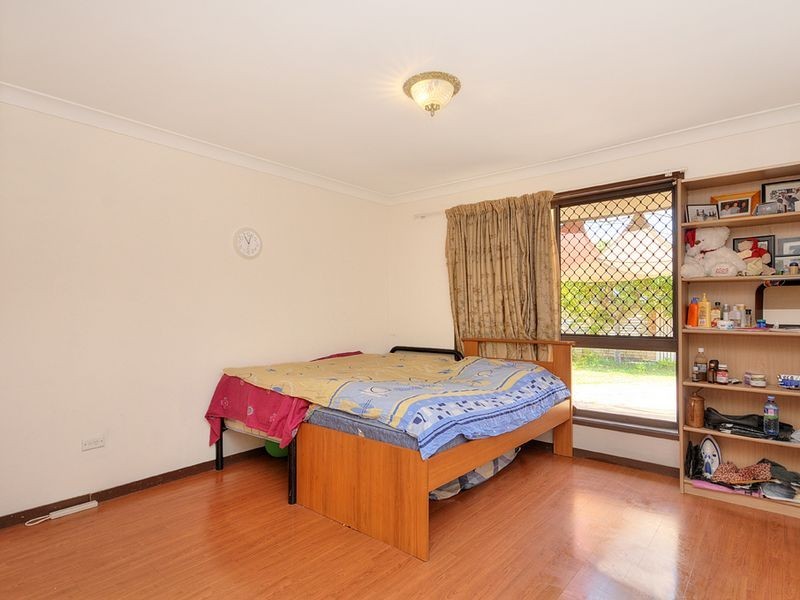 86 Muir Street, Labrador QLD 4215