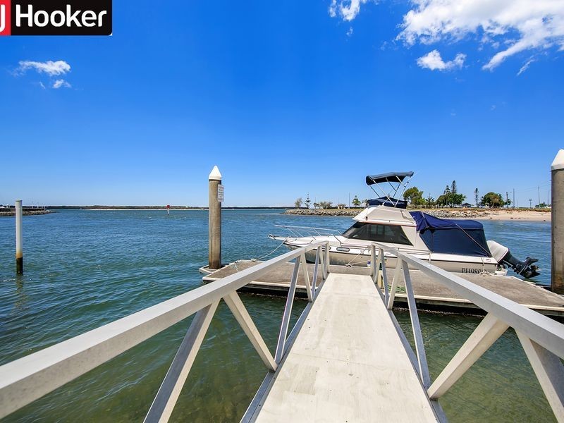 14A/5 Bayview Street, Runaway Bay QLD 4216