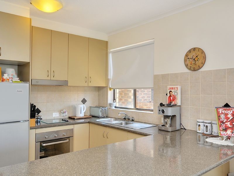 36/490 Marine Parade, Biggera Waters QLD 4216