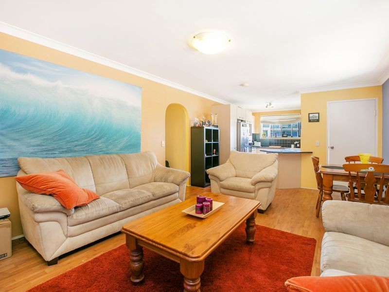 6/24 Madang Crescent, Runaway Bay QLD 4216