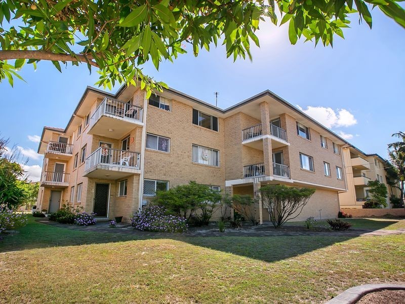 6/24 Madang Crescent, Runaway Bay QLD 4216