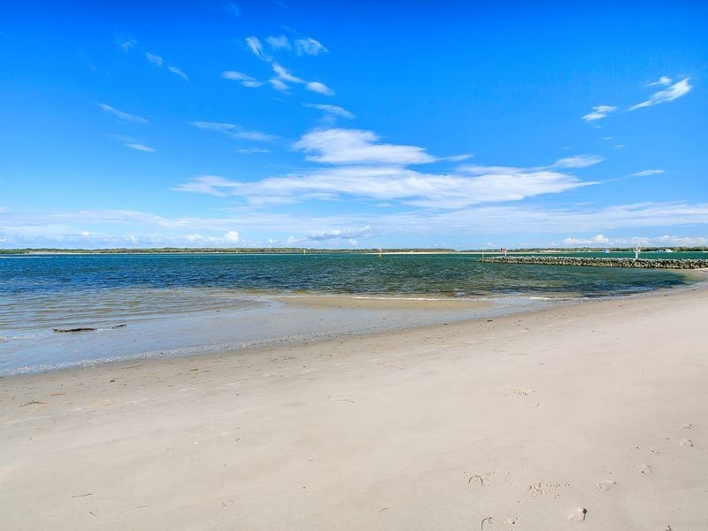 6/24 Madang Crescent, Runaway Bay QLD 4216