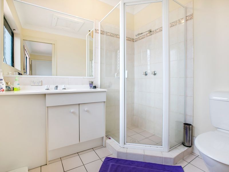 12/143 Frank Street, Labrador QLD 4215