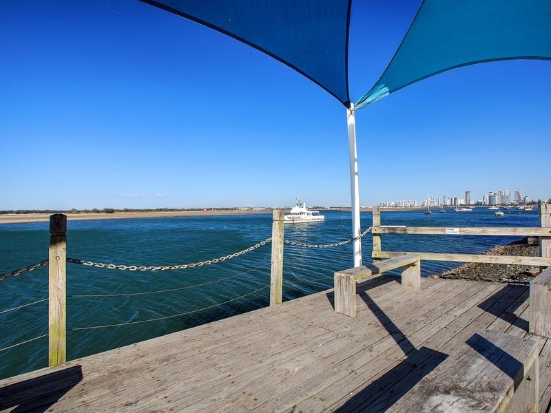 12/143 Frank Street, Labrador QLD 4215